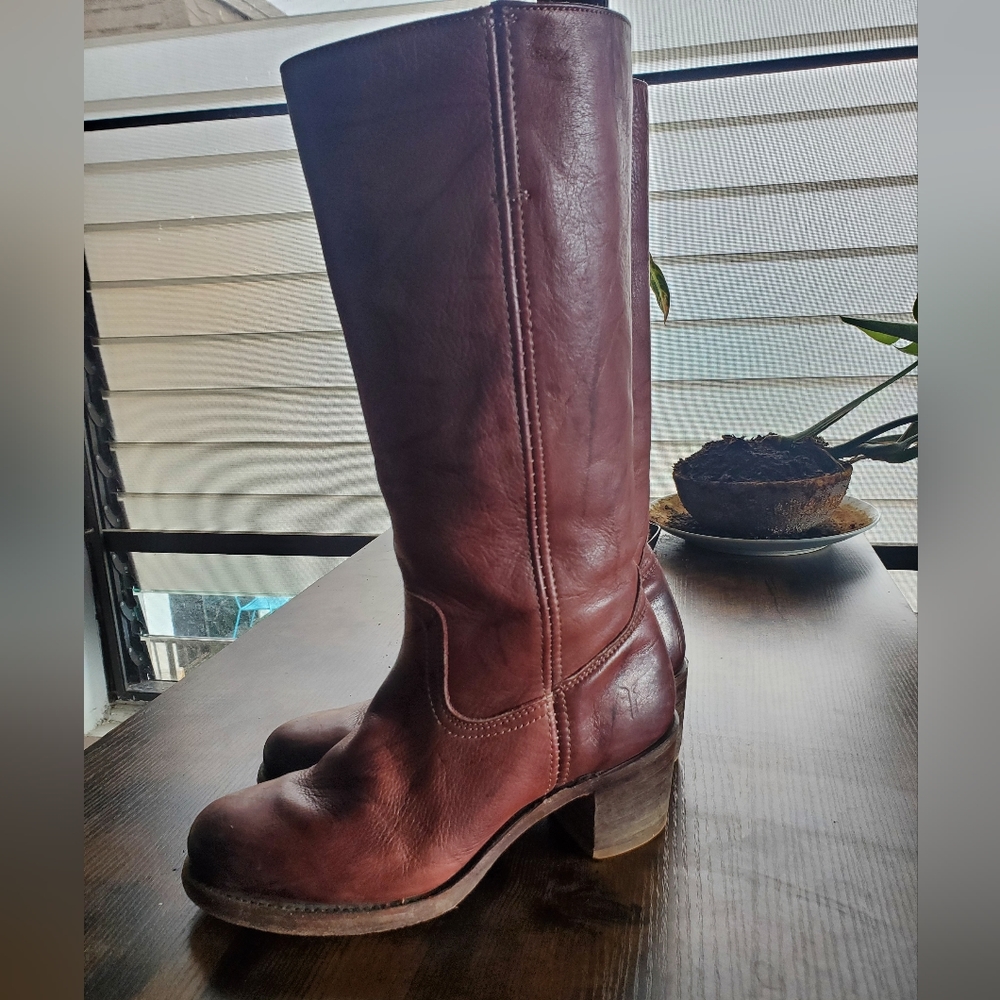 Frye leather boots Campus 14L, size 8.5, brown